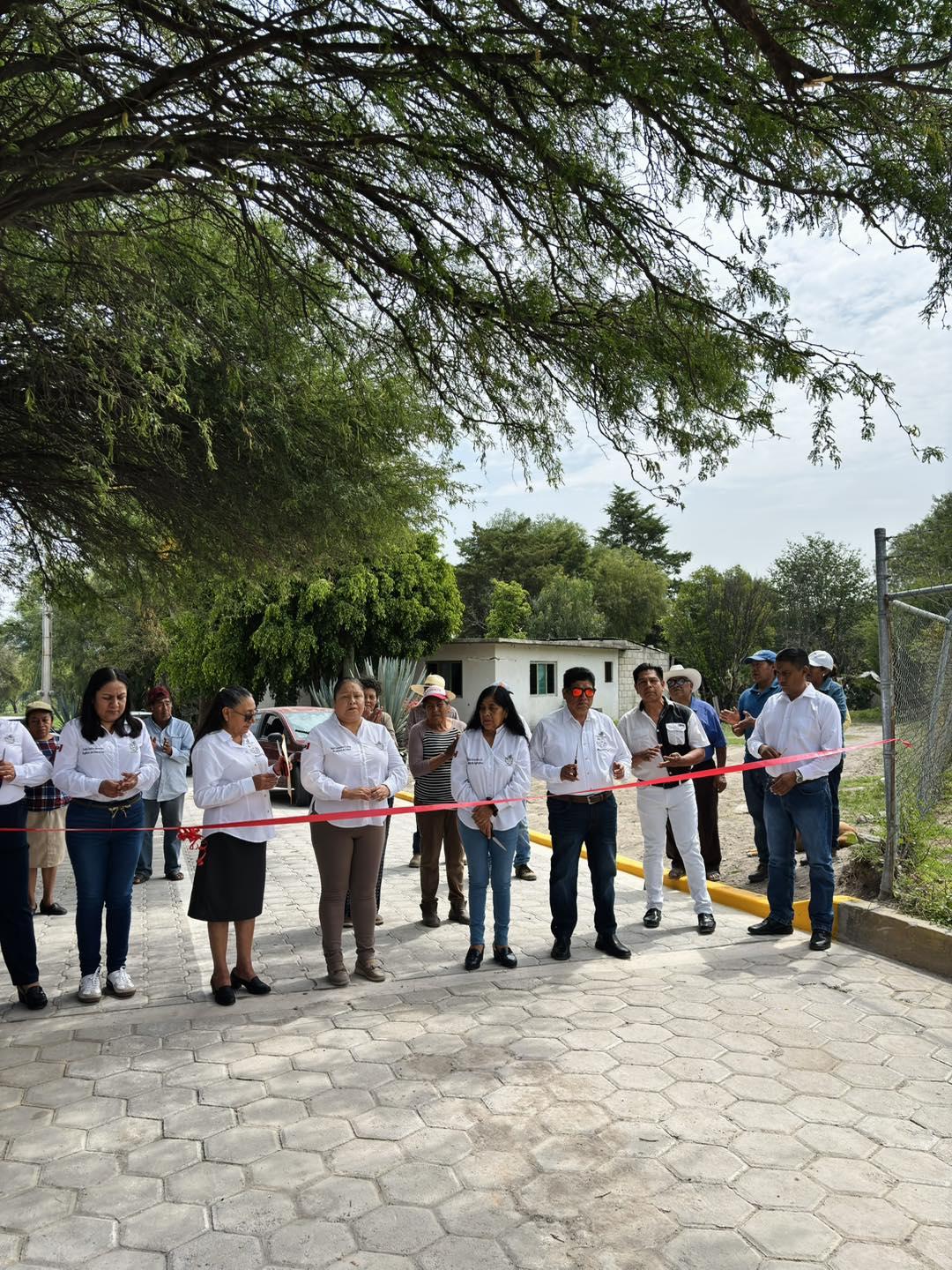 INAUGURACIÓN DE CALLE 4 NORTE EN LA LOCALIDAD DE HUACALTZINGO.